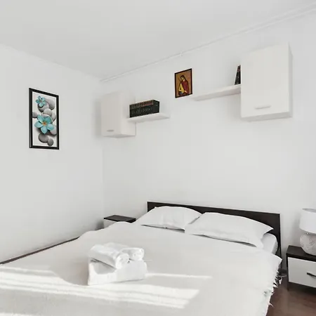 Drumul Taberei Easy Bucharest