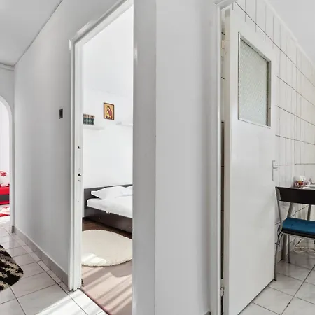 Drumul Taberei Easy Bucharest